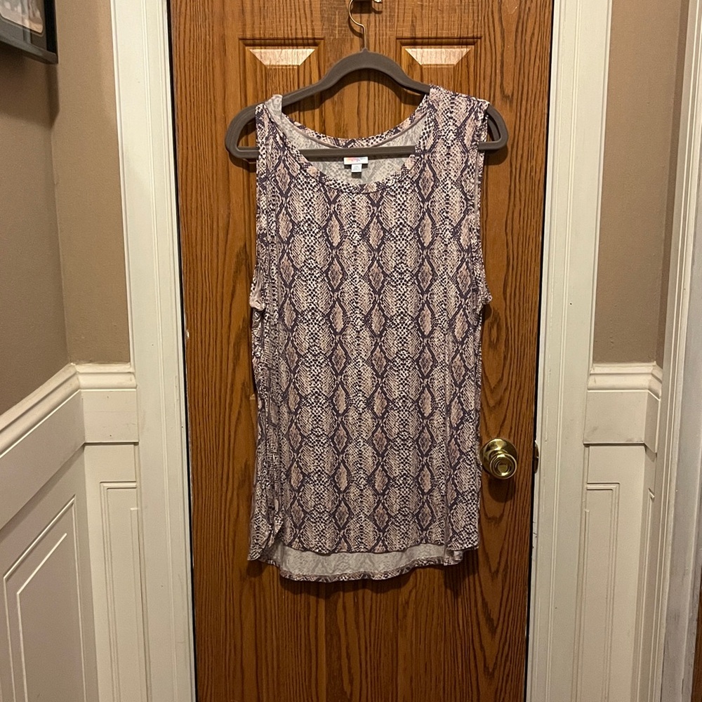 LuLaRoe pink Snake Print Top
